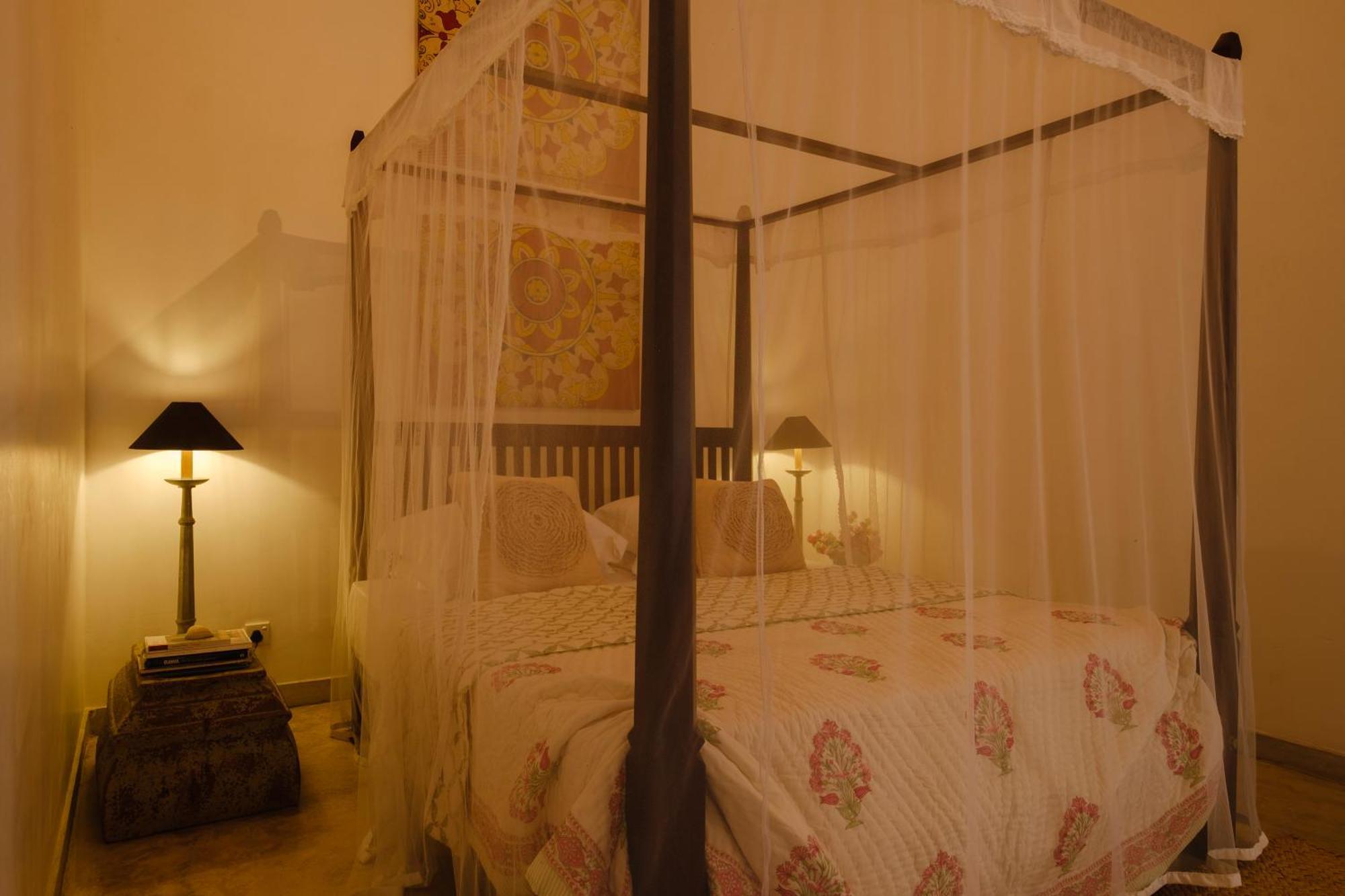 Treasure Rock Bed & Breakfast คิรินดา ภายนอก รูปภาพ