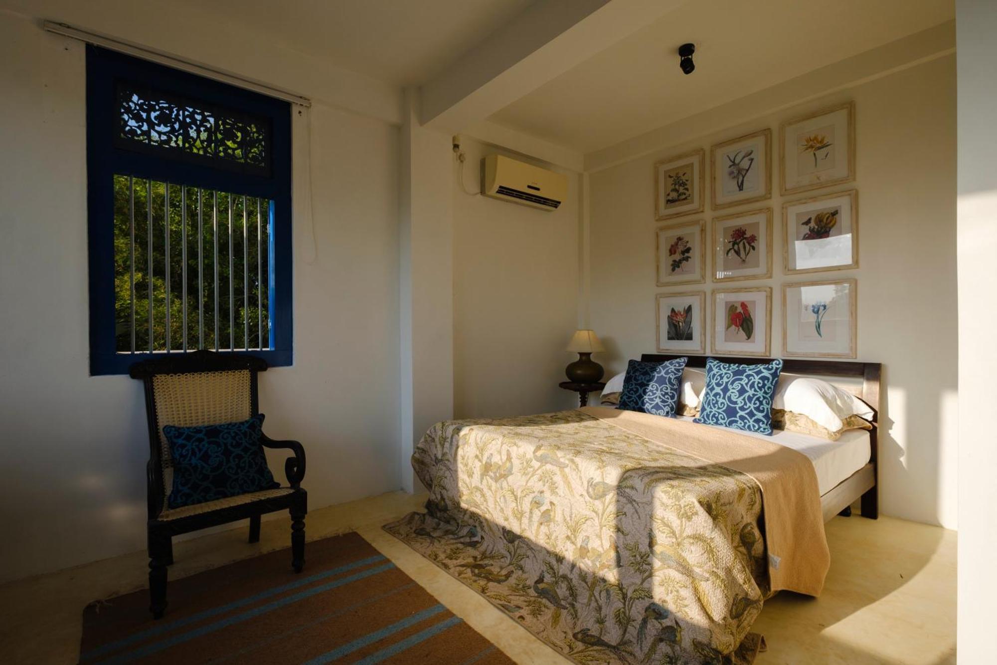 Treasure Rock Bed & Breakfast คิรินดา ภายนอก รูปภาพ